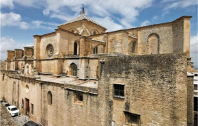 Amazing Apartment In Carmona With Wifi, Carmona